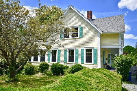 02AB509C-7120-41CF-9E79-76CEF66914BD_1_201_a