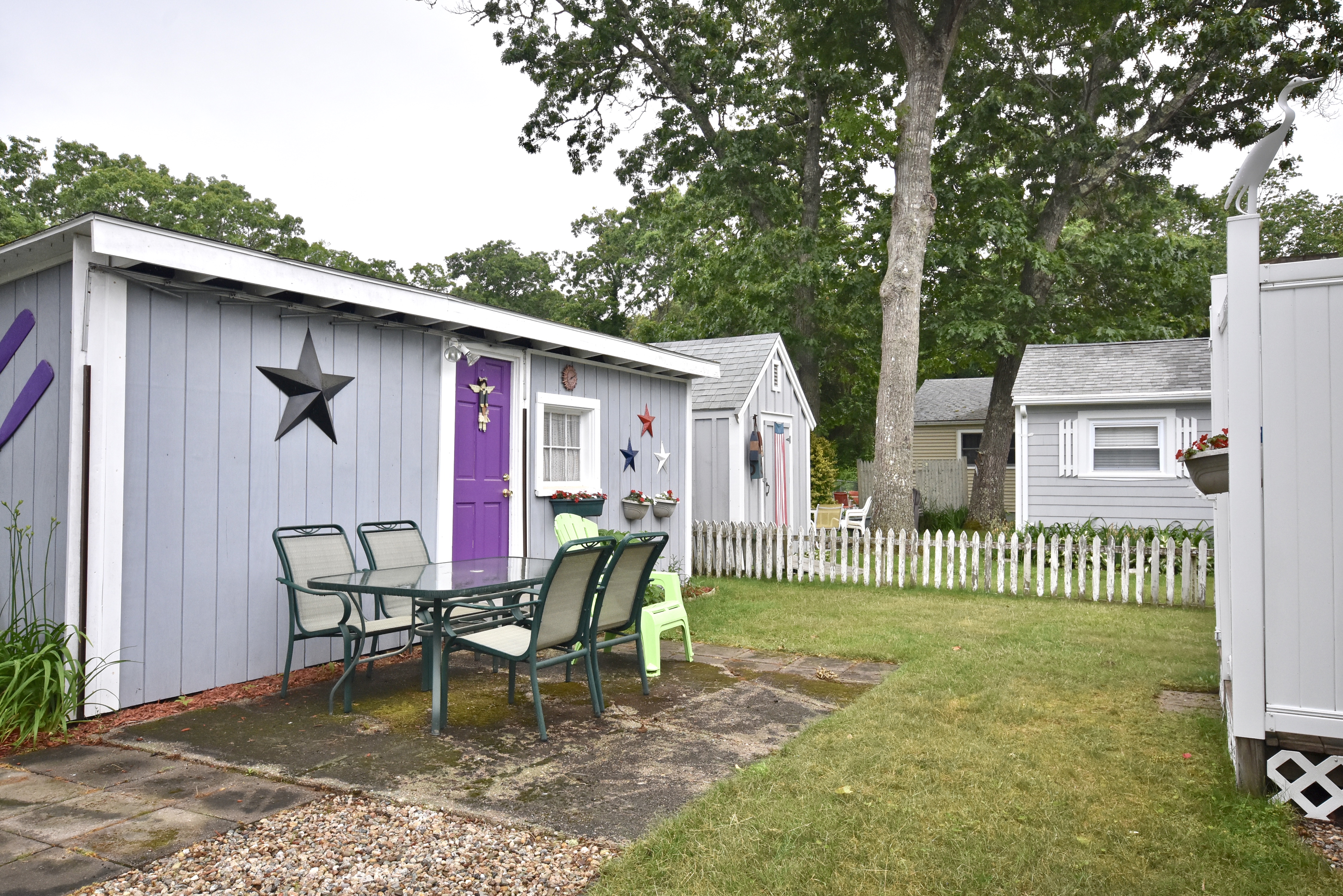 03FCC633-5B56-43F2-9CFF-0F7E0795D543_1_201_a