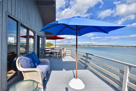 5526D8BC-DBE7-4740-9316-774E3CA2149B_1_201_a