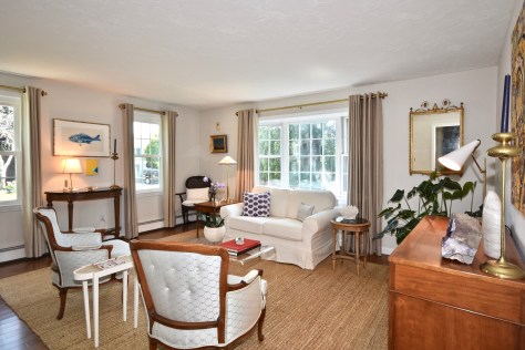 75AE63A2-8A7C-4625-B9EA-7829AD725339_1_201_a