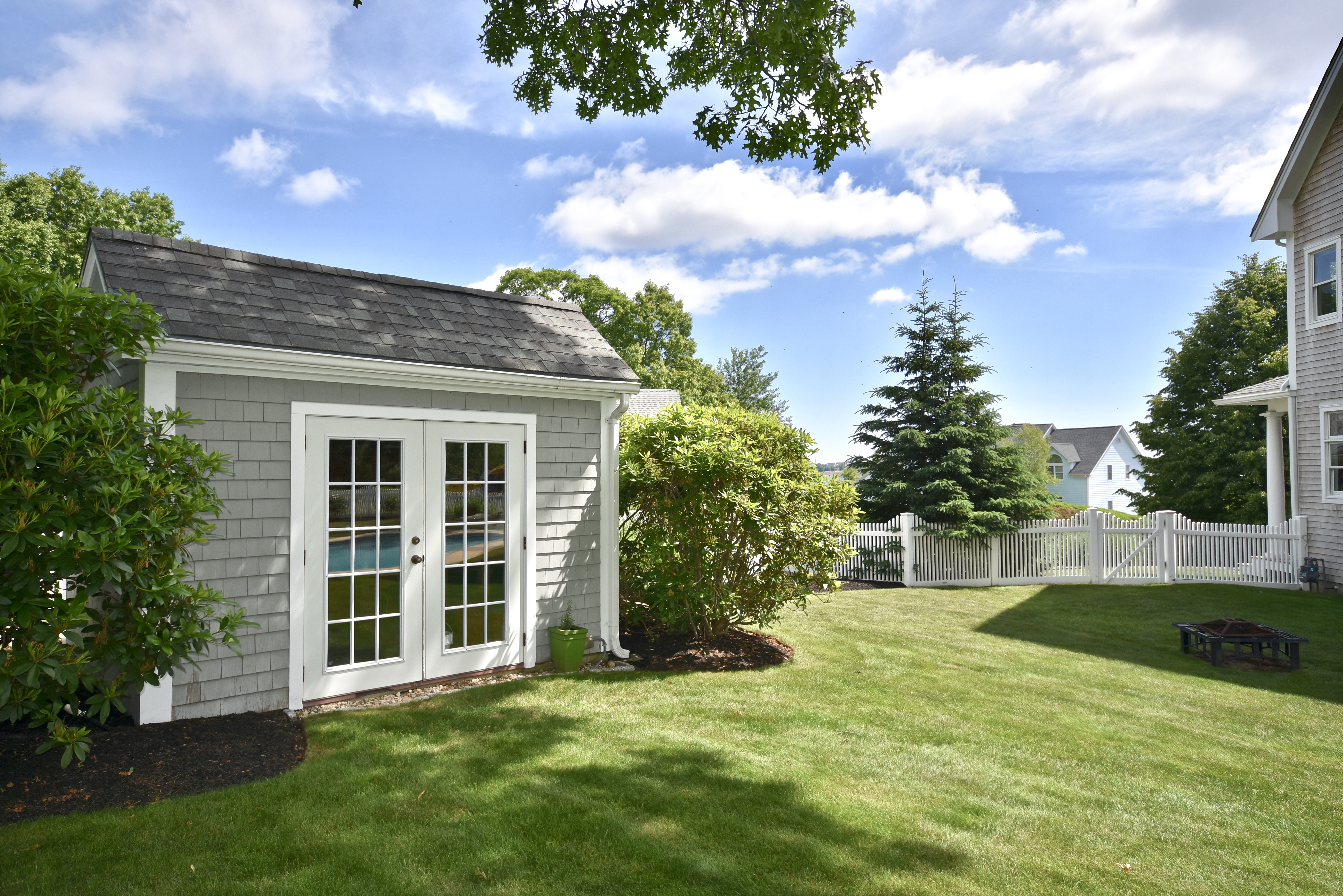 ACACD601-9B49-45E2-B282-A58F48D831C1_1_201_a