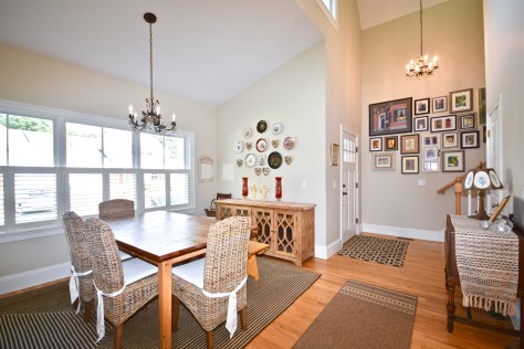 D403EE3F-D540-4825-A56C-4720D7152F43_1_201_a