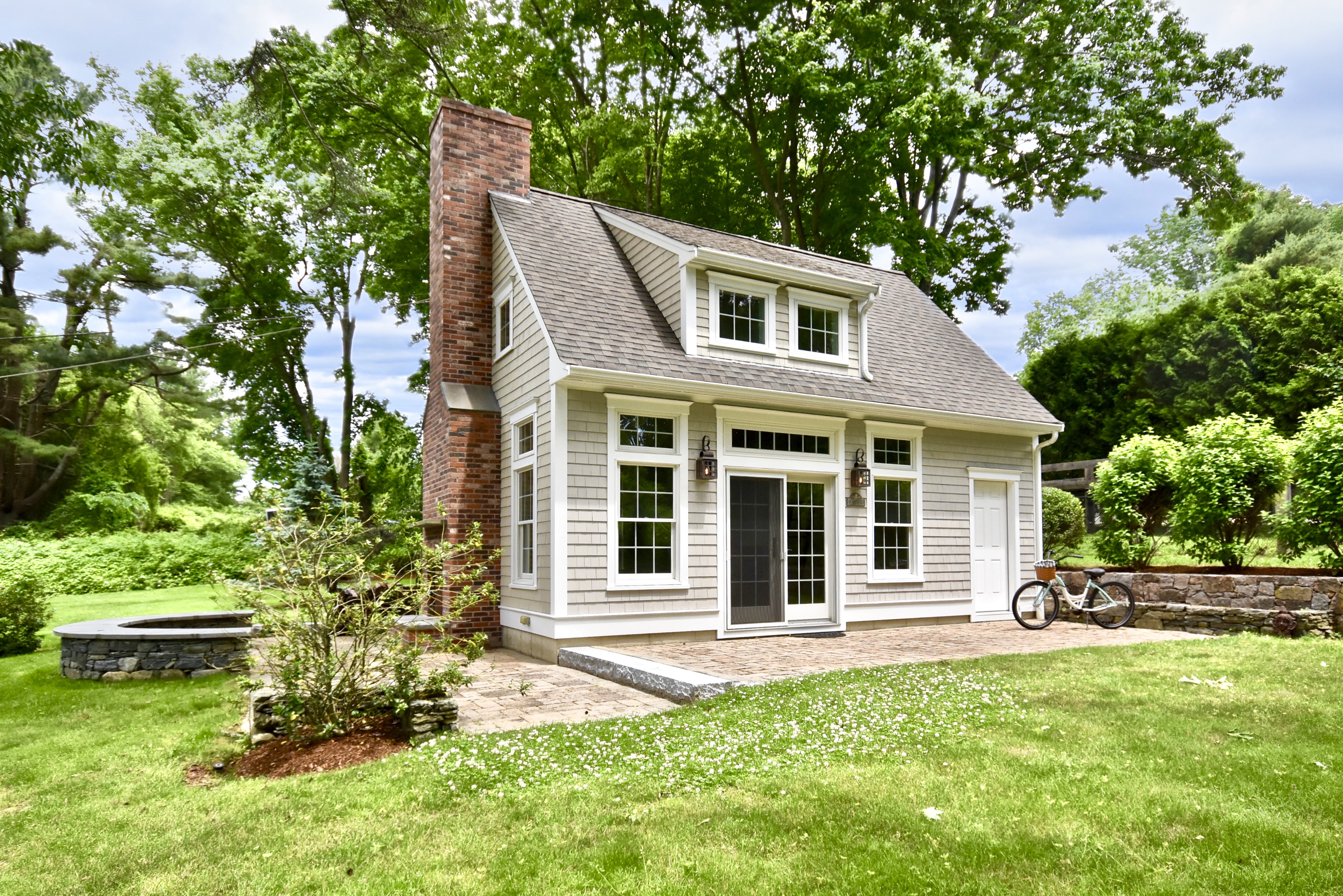 E20C5288-CD3D-4FCB-80DE-72665E9DB930_1_201_a