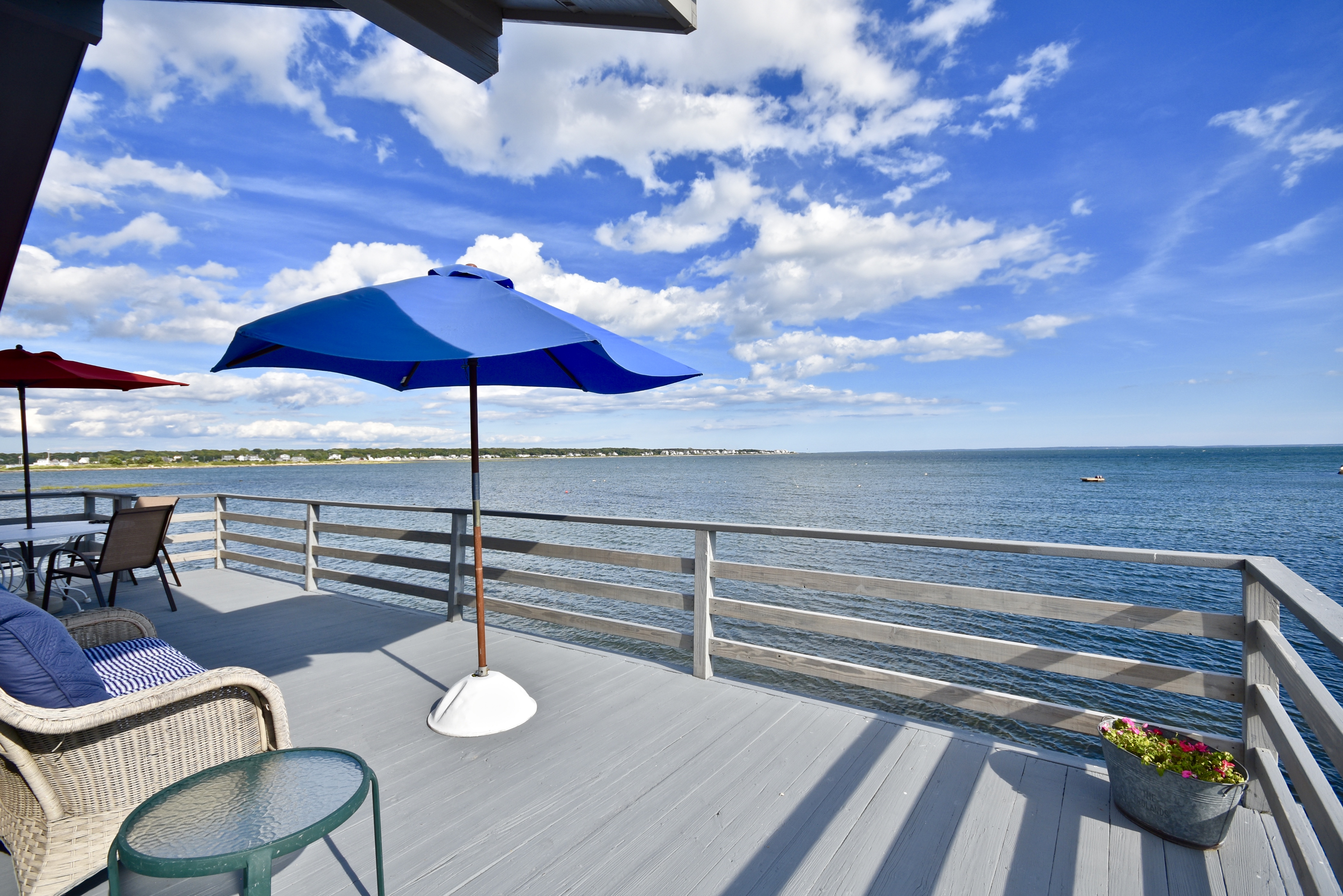 F012B5D4-921C-4BCC-9622-B1E9C989B495_1_201_a