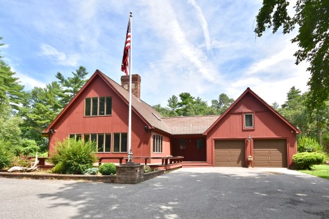 F5AB8380-ACE2-49EC-8680-C6D82D2120CD_1_201_a