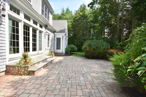 F9671054-CD36-4A86-9640-C2142EBFD9B9_1_201_a